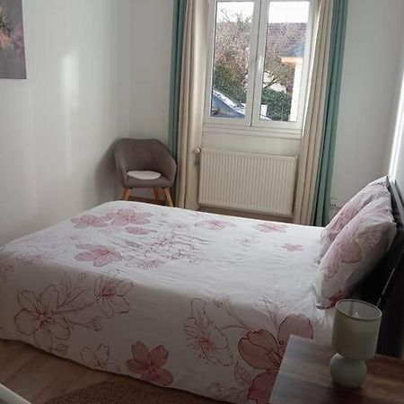 Appartement Cosy Avec Jardin Vaux-Sur-Seine エクステリア 写真